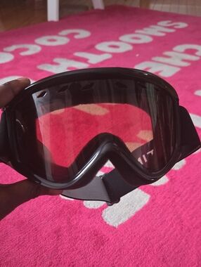 Smith - Black Ski and Snowboard Goggles